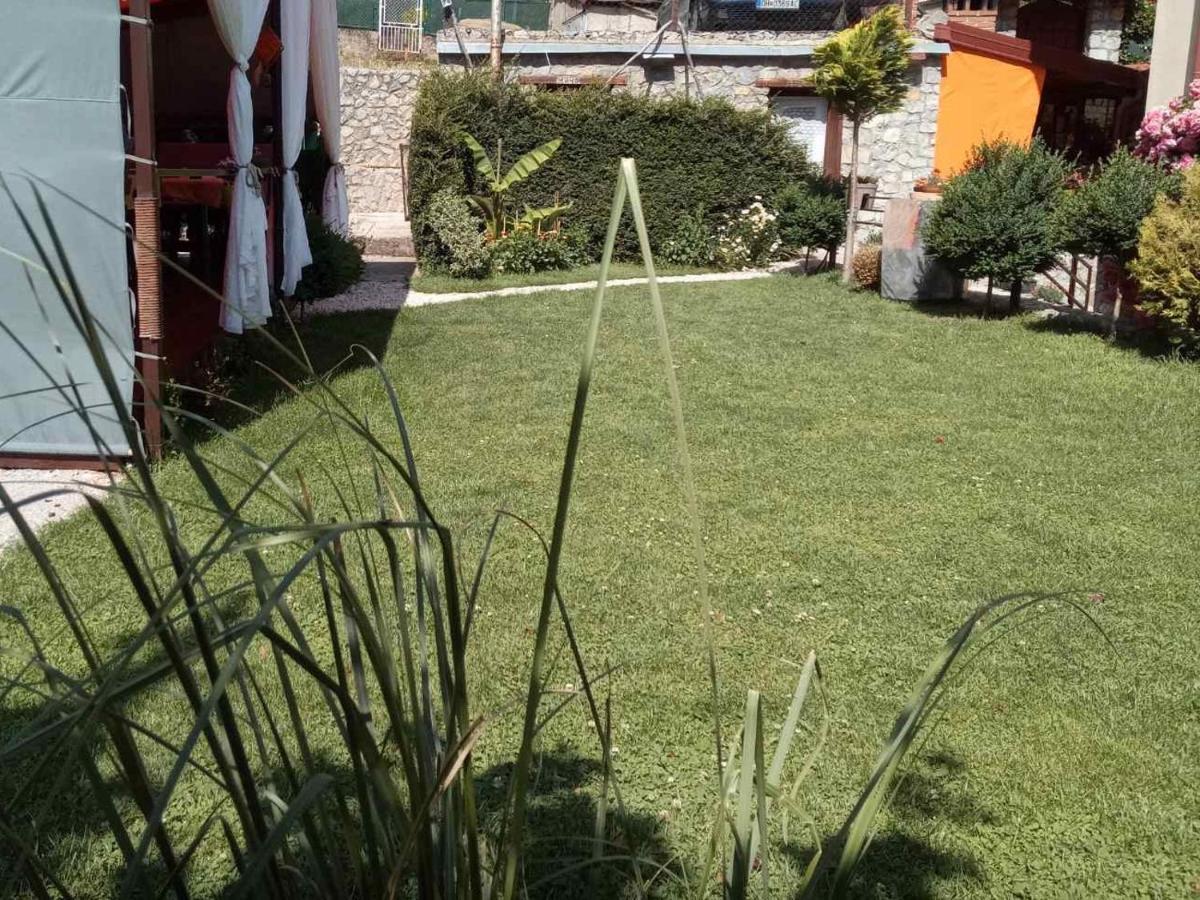 Hotel Yard House Trpejca Ohrid Exterior foto