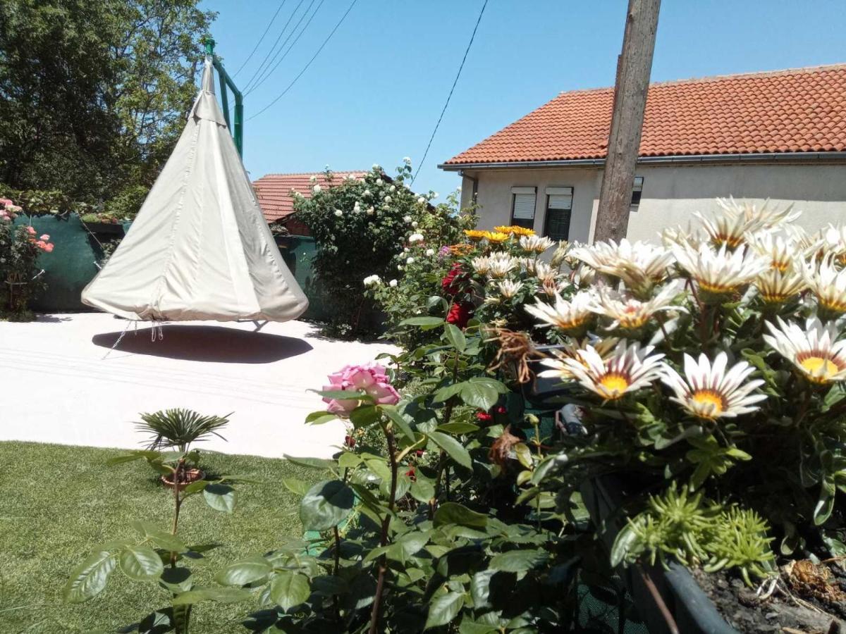 Hotel Yard House Trpejca Ohrid Exterior foto