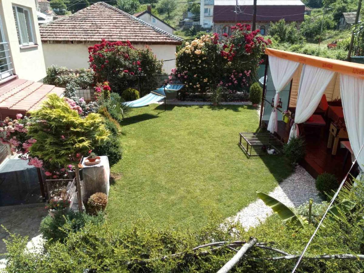 Hotel Yard House Trpejca Ohrid Exterior foto